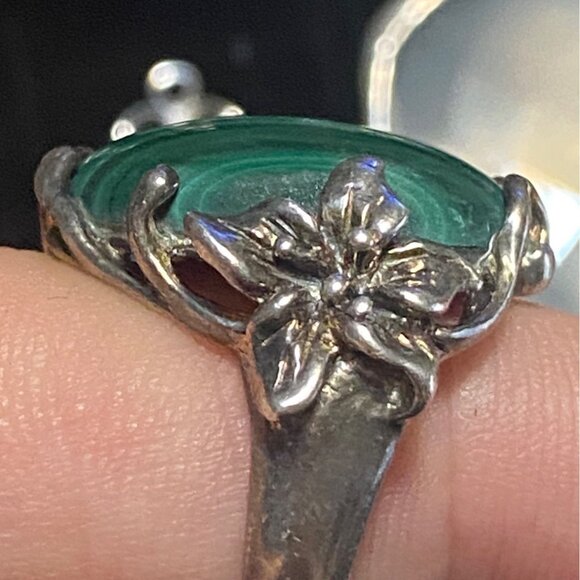 Ring Size 7.5 Green Malachite Sterling Silver 925 Women Semi-Precious Stone - Picture 2 of 11